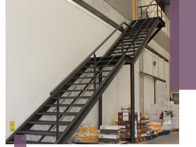Лестницы для производства в Волгограде — изготовление и монтаж