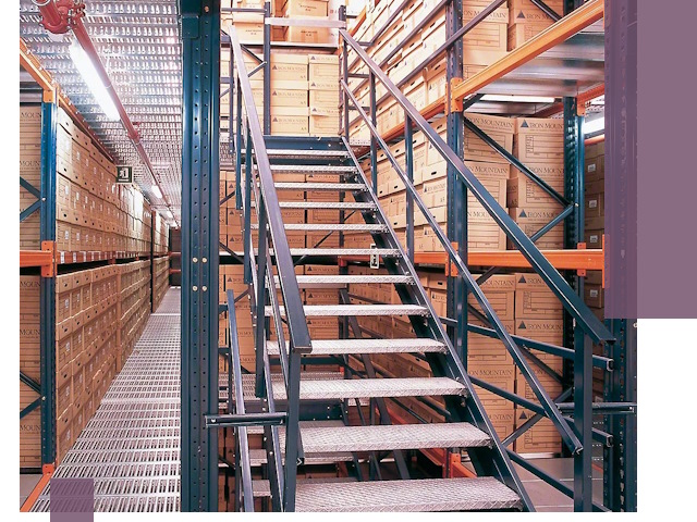 Лестницы складские прочные и безопасные под ключ в Волгограде