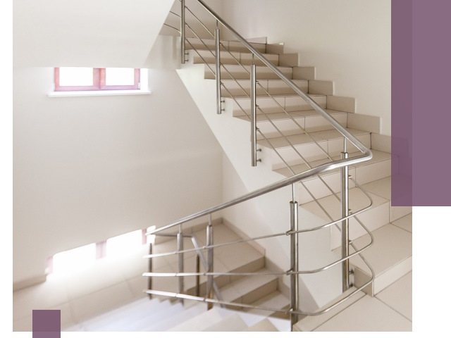 Установка и замена перил в подъезде в Волгограде