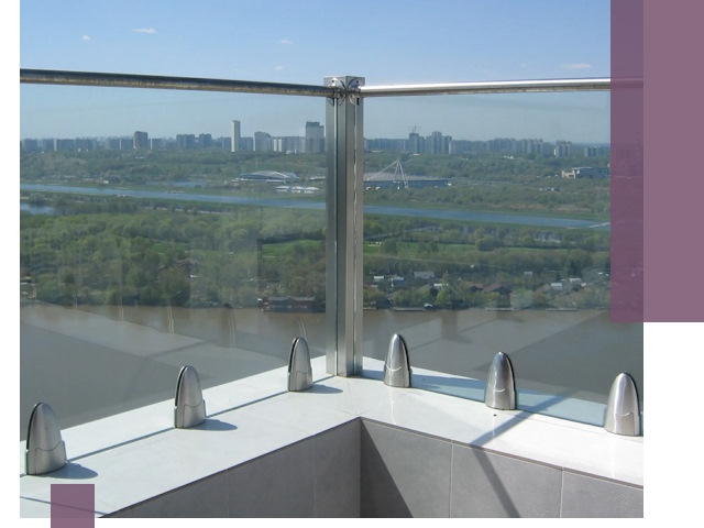 Стеклянные парапеты премиум класса в Волгограде для домов и бизнесов